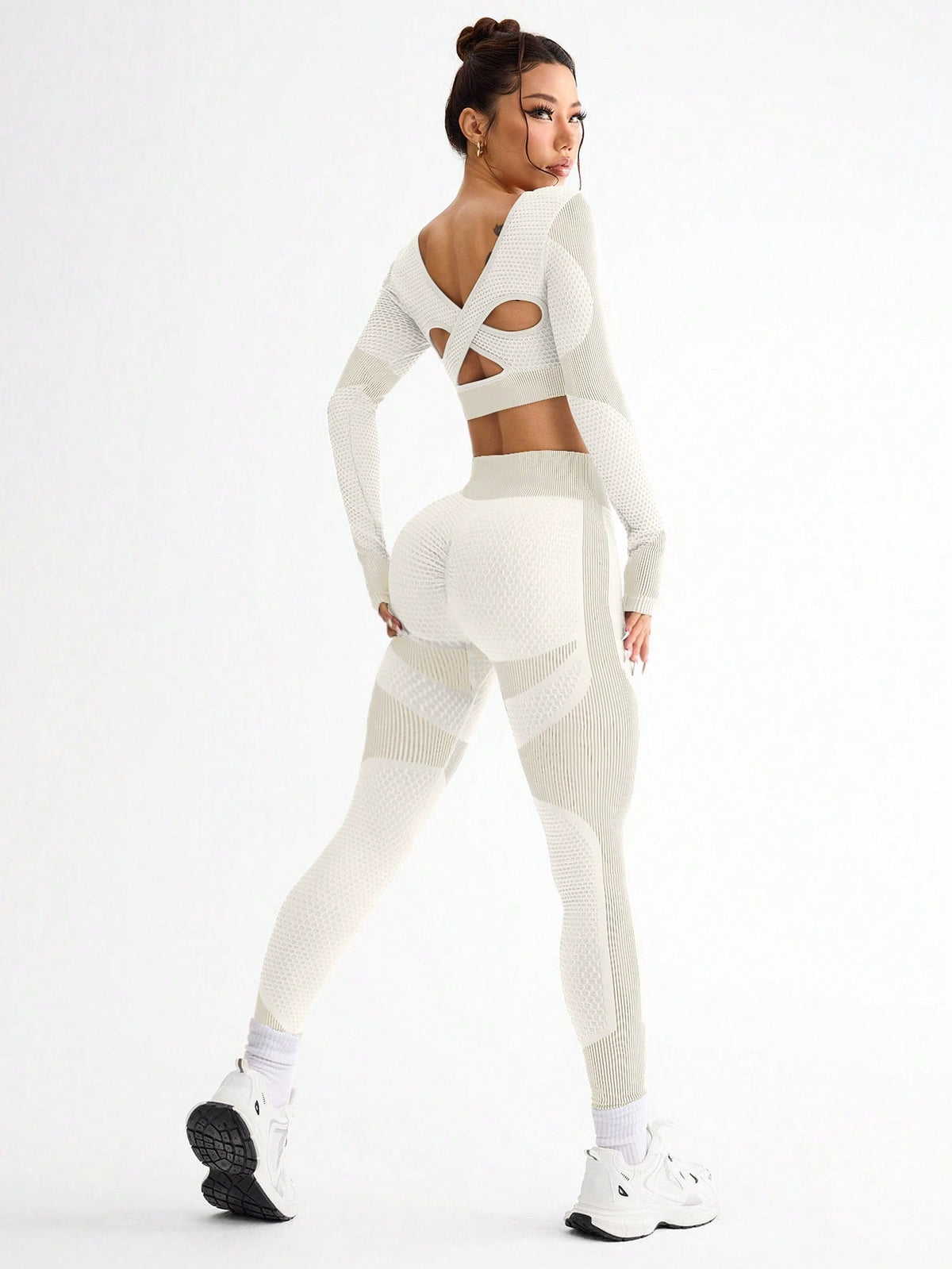 Women’s 2-Piece Seamless Yoga Set | Long Sleeve Top & Leggings | Breathable Quick-Dry Workout Suit