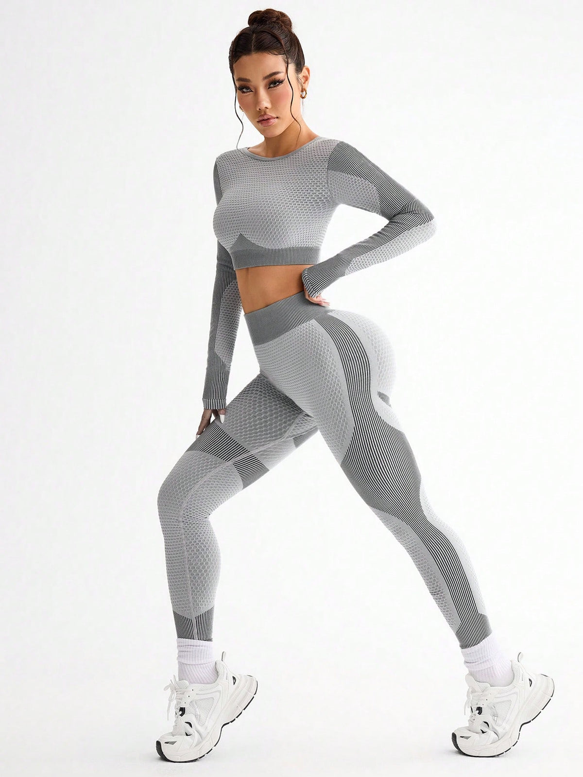 Women’s 2-Piece Seamless Yoga Set | Long Sleeve Top & Leggings | Breathable Quick-Dry Workout Suit