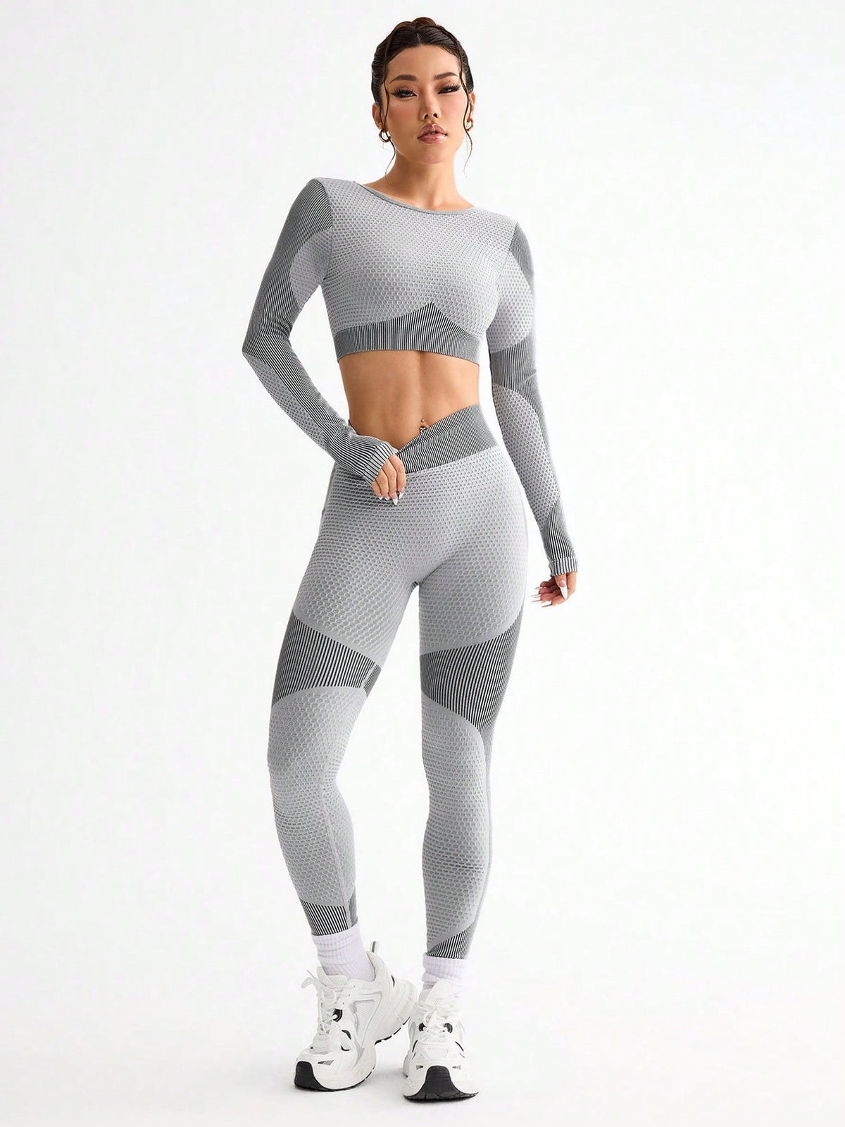 Women’s 2-Piece Seamless Yoga Set | Long Sleeve Top & Leggings | Breathable Quick-Dry Workout Suit